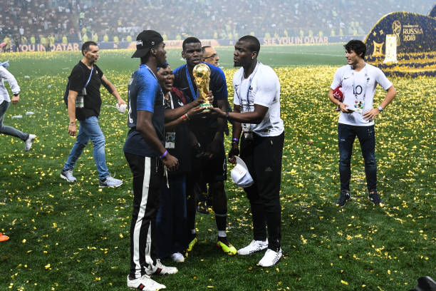 他多次在关 他多次在关